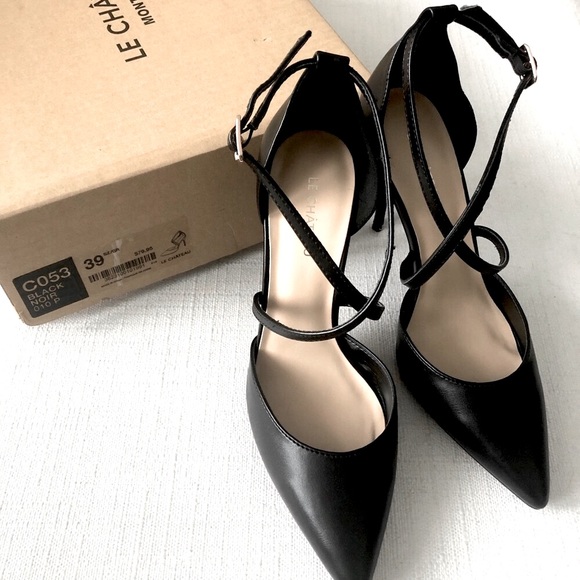 NWT Le Chateau: “x” strap heels - Picture 5 of 8